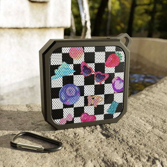 Trendy Outdoor Bluetooth Speaker with Colorful Checkered Design