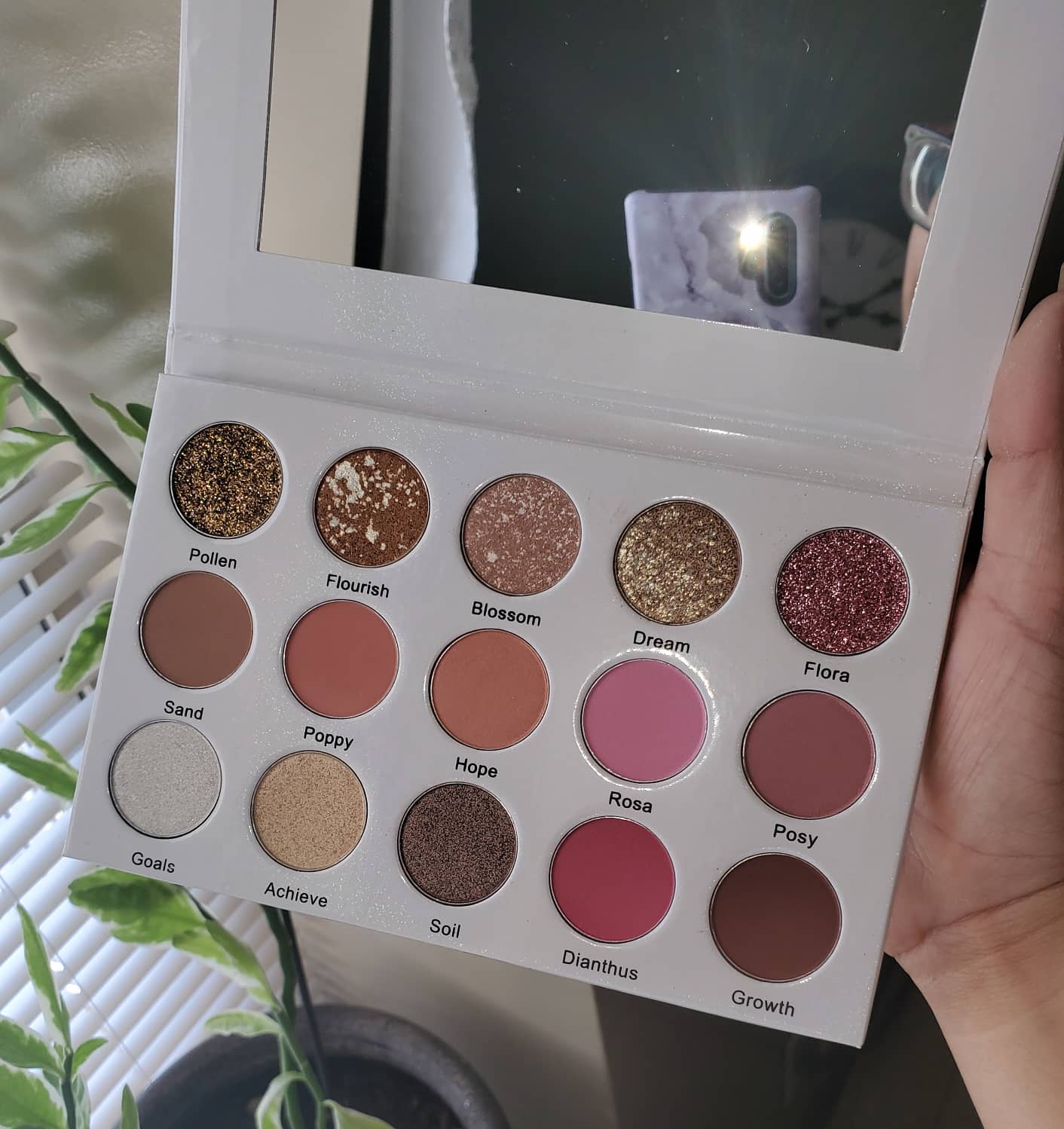 Florescent Eyeshadow Palette